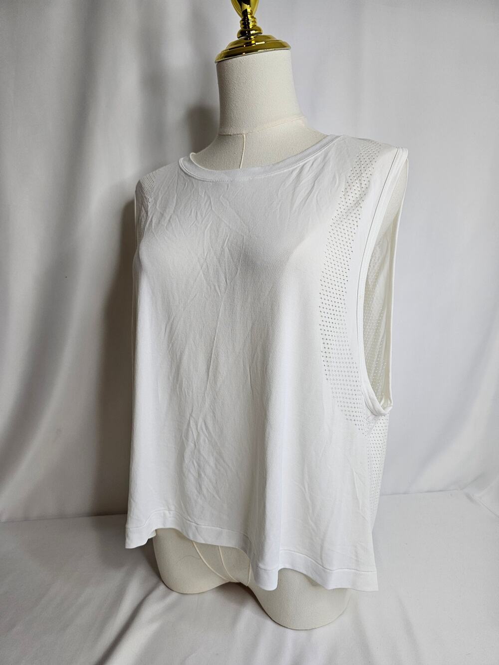NWT XL Victoria's Secret PINK Seamless Drapey White Mesh Crop